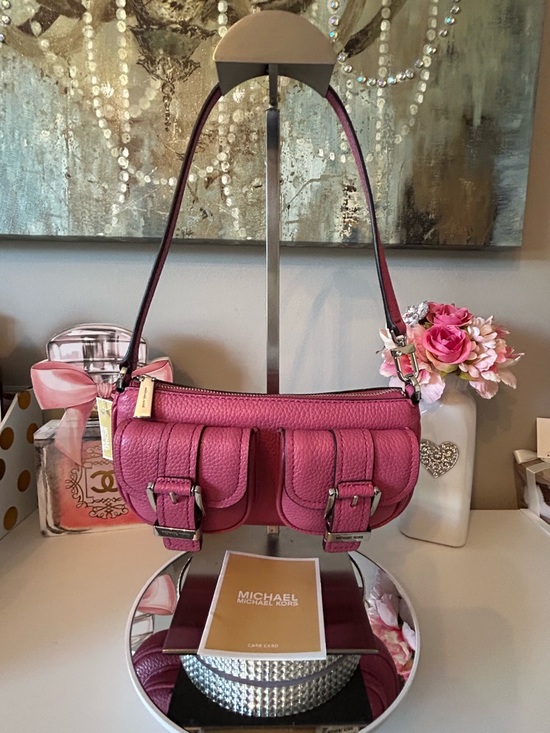 Michael Kors Handbags - NWT! Michael Kors Zoe Small Leather Convertible Slim Shoulder Bag
